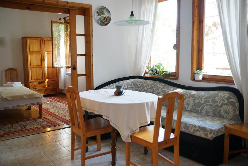 Guest House Barbov Obzor Pokoj fotografie